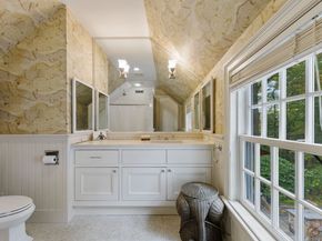 758 Smith Ridge Road, New Canaan CT 06840