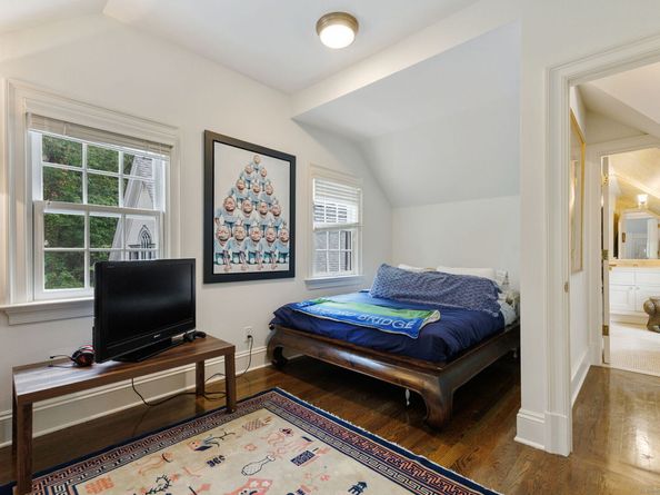 758 Smith Ridge Road, New Canaan CT 06840