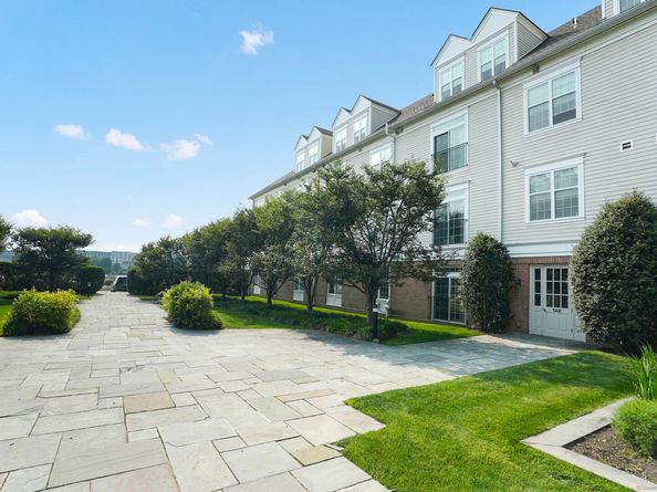 142 East Avenue A103, Norwalk CT 06851