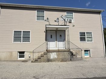 31 Waterbury Avenue