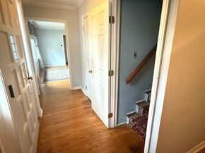 8 Nelson Place, Fairfield CT 06825