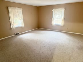 8 Nelson Place, Fairfield CT 06825