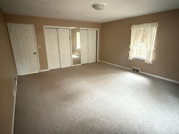 8 Nelson Place, Fairfield CT 06825