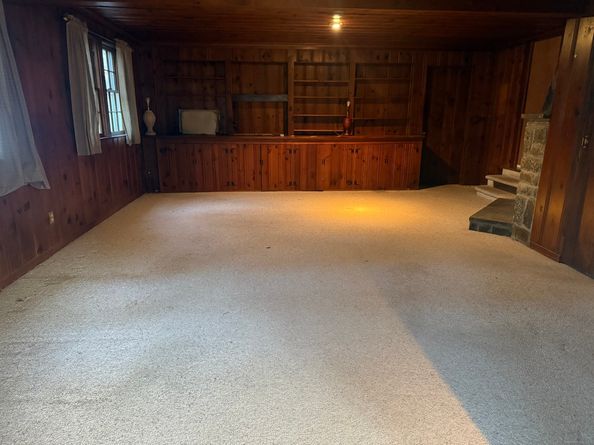 8 Nelson Place, Fairfield CT 06825