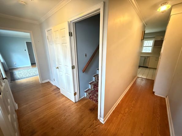 8 Nelson Place, Fairfield CT 06825