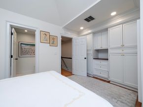 Undisclosed Address #24123884, Darien CT 06820