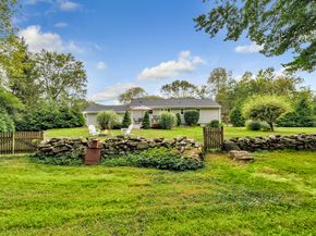 4874 Madison Avenue, Trumbull CT 06611
