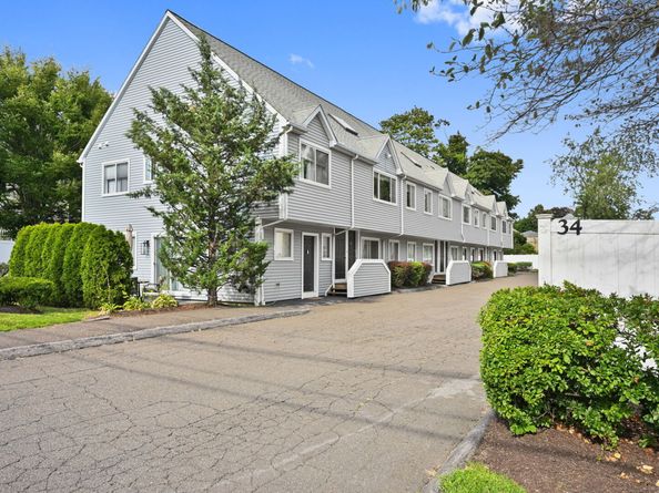 34 Stuart Avenue 6, Norwalk CT 06850