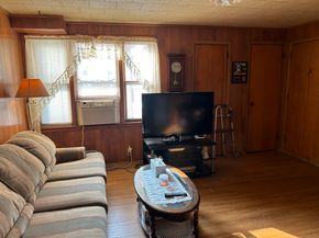 290 N Bishop Bishop Avenue 12, Bridgeport CT 06610