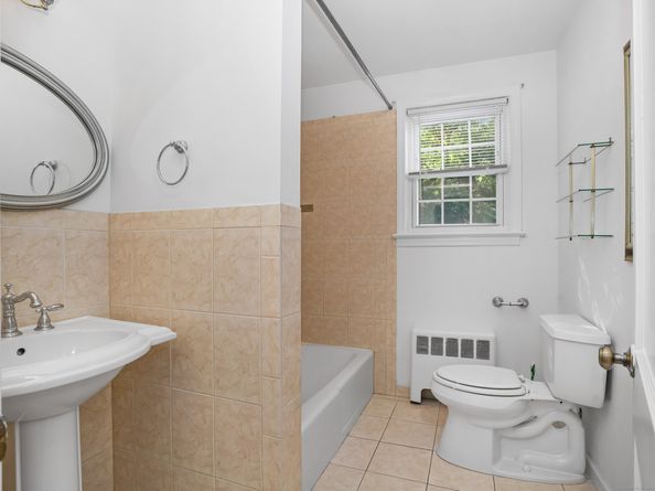 129 Ashton Street, Bridgeport CT 06606