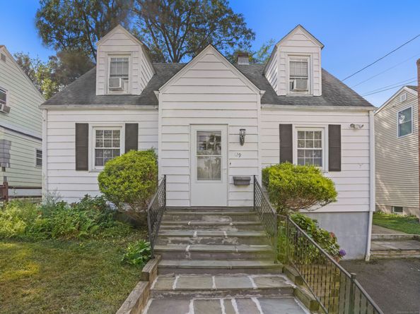 129 Ashton Street, Bridgeport CT 06606