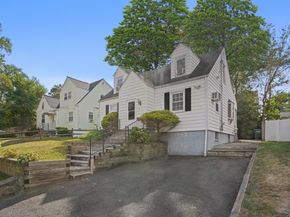 129 Ashton Street, Bridgeport CT 06606