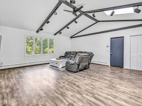 26 Wendy Road, Trumbull CT 06611