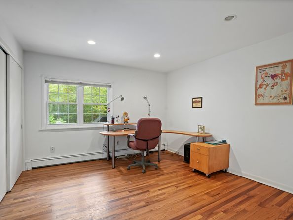 23 Silver Hill Road, Ridgefield CT 06877