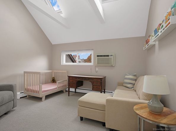 79 Harbor Drive 306, Stamford CT 06902