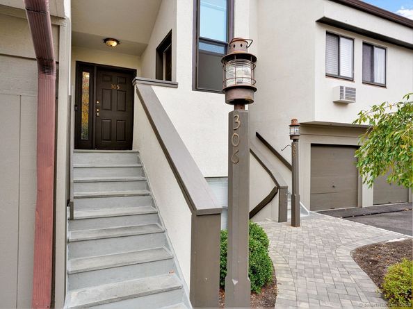 79 Harbor Drive 306, Stamford CT 06902