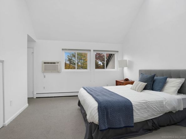 79 Harbor Drive 306, Stamford CT 06902