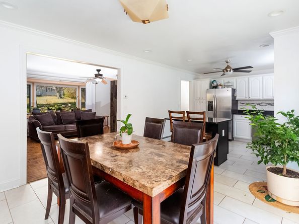 35 Mendes Road, Danbury CT 06811