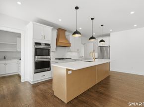 511 Den Road, Stamford CT 06903