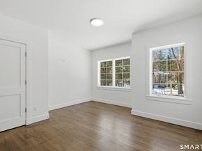 511 Den Road, Stamford CT 06903