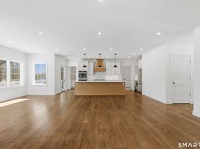 511 Den Road, Stamford CT 06903