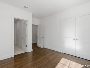 511 Den Road, Stamford CT 06903