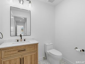 511 Den Road, Stamford CT 06903