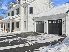 511 Den Road, Stamford CT 06903