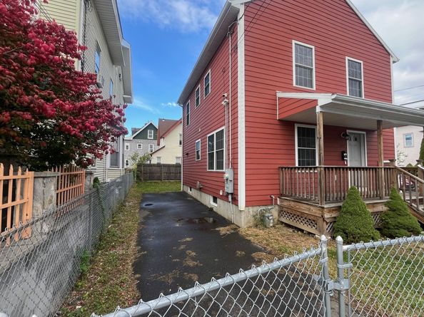 677 Noble Avenue, Bridgeport CT 06608