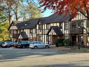 17 Teresa Place 17, Bridgeport CT 06606