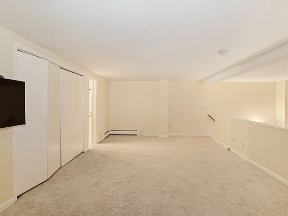 32 Pine Street APT 9, Norwalk CT 06854