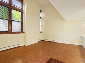32 Pine Street APT 9, Norwalk CT 06854