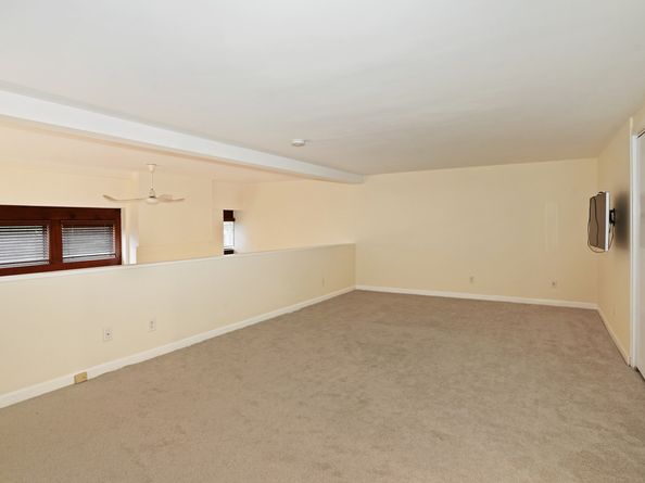 32 Pine Street APT 9, Norwalk CT 06854