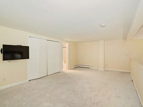 32 Pine Street APT 9, Norwalk CT 06854