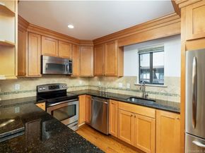 2289 Bedford Street G7, Stamford CT 06905