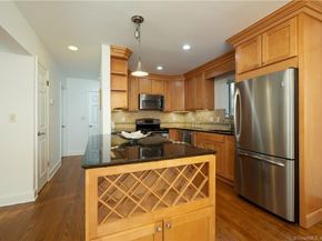 2289 Bedford Street G7, Stamford CT 06905