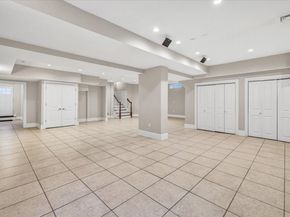 139 Jelliff Mill Road, New Canaan CT 06840