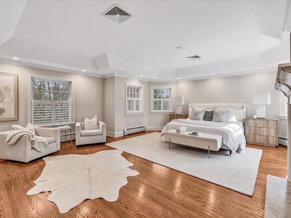 139 Jelliff Mill Road, New Canaan CT 06840