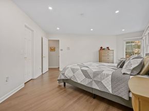 7 Silversmith Drive, Danbury CT 06811