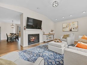 7 Silversmith Drive, Danbury CT 06811