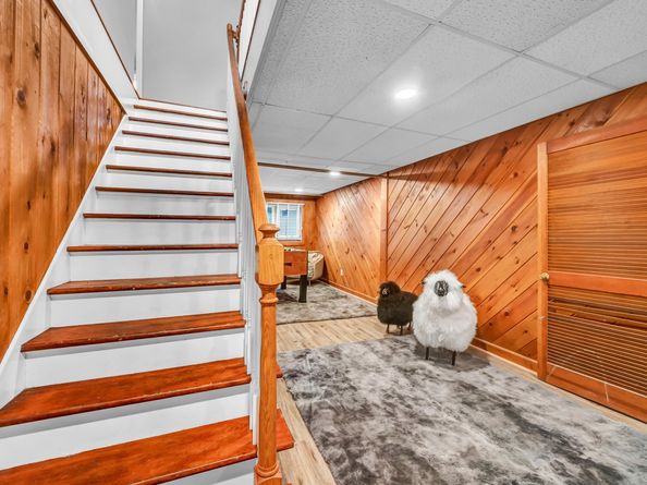 735 Chickadee Lane, Stratford CT 06614