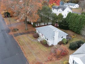 735 Chickadee Lane, Stratford CT 06614