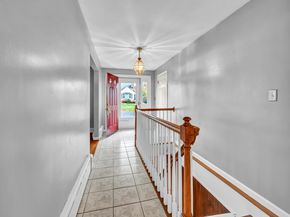 735 Chickadee Lane, Stratford CT 06614