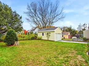 515 Wilcoxson Avenue, Stratford CT 06614