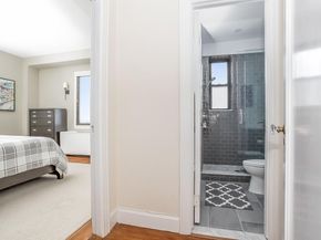 47 Lafayette Place APT 6J, Greenwich CT 06830