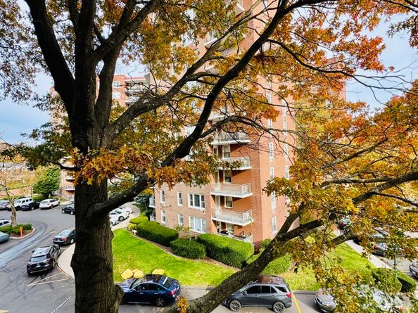 71 Strawberry Hill Avenue APT 421, Stamford CT 06902