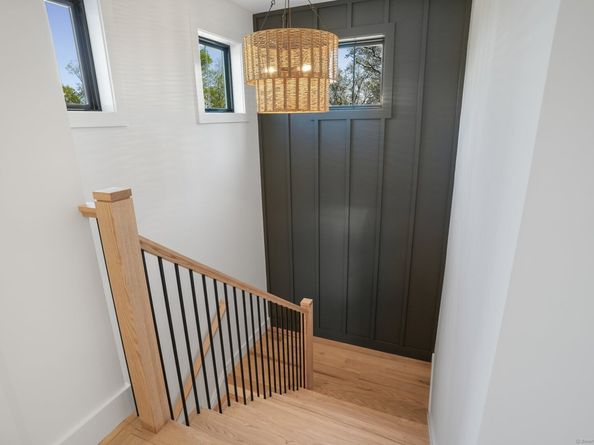 1 Pinecrest Lane, New Fairfield CT 06812