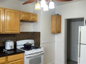 98-100 Carroll Avenue, Bridgeport CT 06608