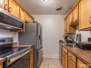 3699 Broadbridge Avenue 317, Stratford CT 06614