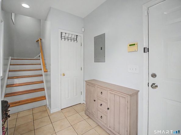 10 B Elm Street, Norwalk CT 06850